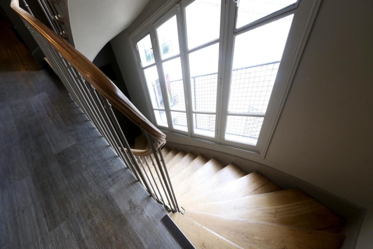 Renovated Studio For 2 Apartment Paris Bagian luar foto